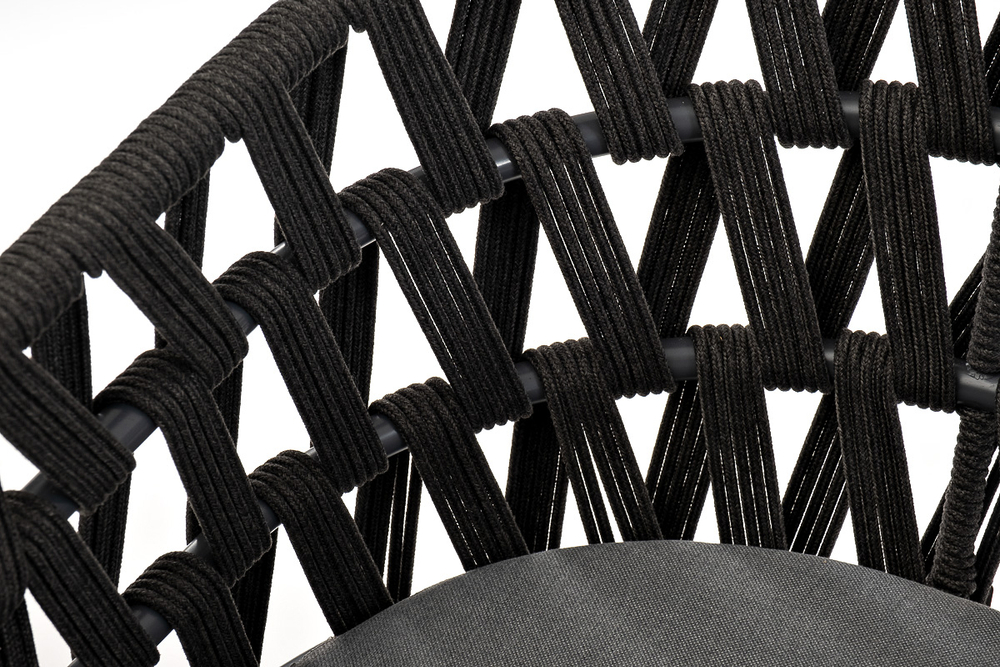 "Диего" стул плетеный из роупа, основание дуб, каркас из стали темно-серый (RAL7024) муар, роуп темно-серый круглый, ткань темно-серая 027