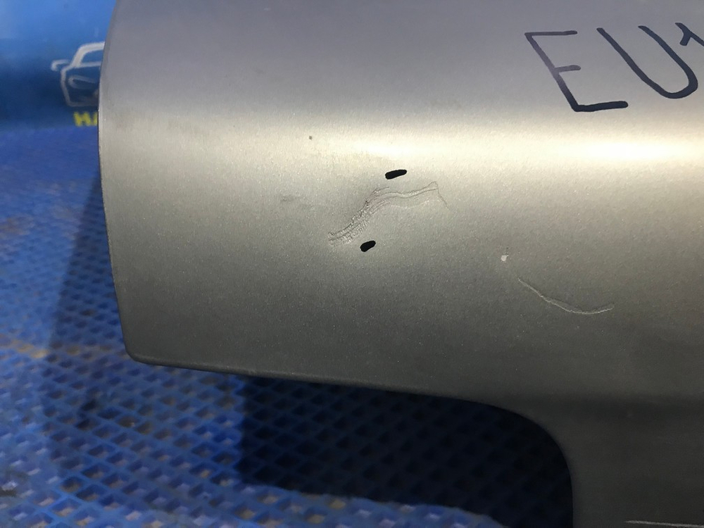 Крышка багажника NISSAN BLUEBIRD 1993