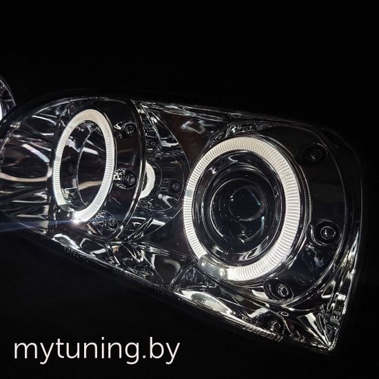 Передние фары VW Golf 3 angel eyes chrome