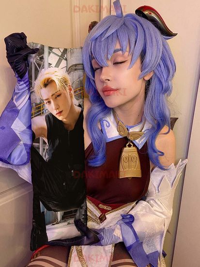 Мини дакимакура Чхве Сан из Эйтиз арт. M1039, 60х20 см