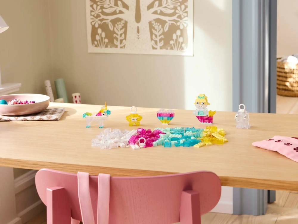 Конструктор LEGO Classic 11040 Волшедный прозрачный набор