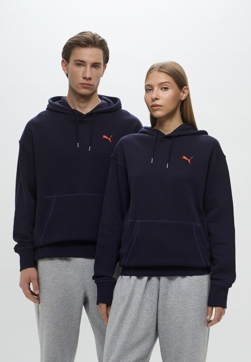Толстовка мужская PUMA PREMIUM ESS Relaxed Graphic Hoodie TR