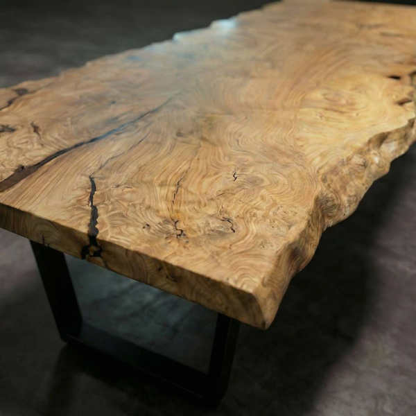 Эксклюзивный стол «Природный минимализм»