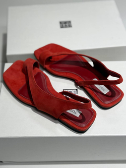 Сандалии Toteme