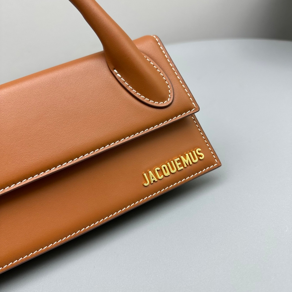 Jacquemus Le Chiquito Long Boucle 21 cm
