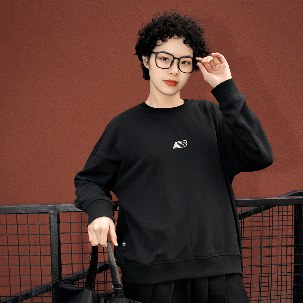 Толстовка New Balance Logo, AWT23514-BK