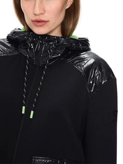 Marc Cain Куртка спортивная с капюшоном и лаковыми вставками