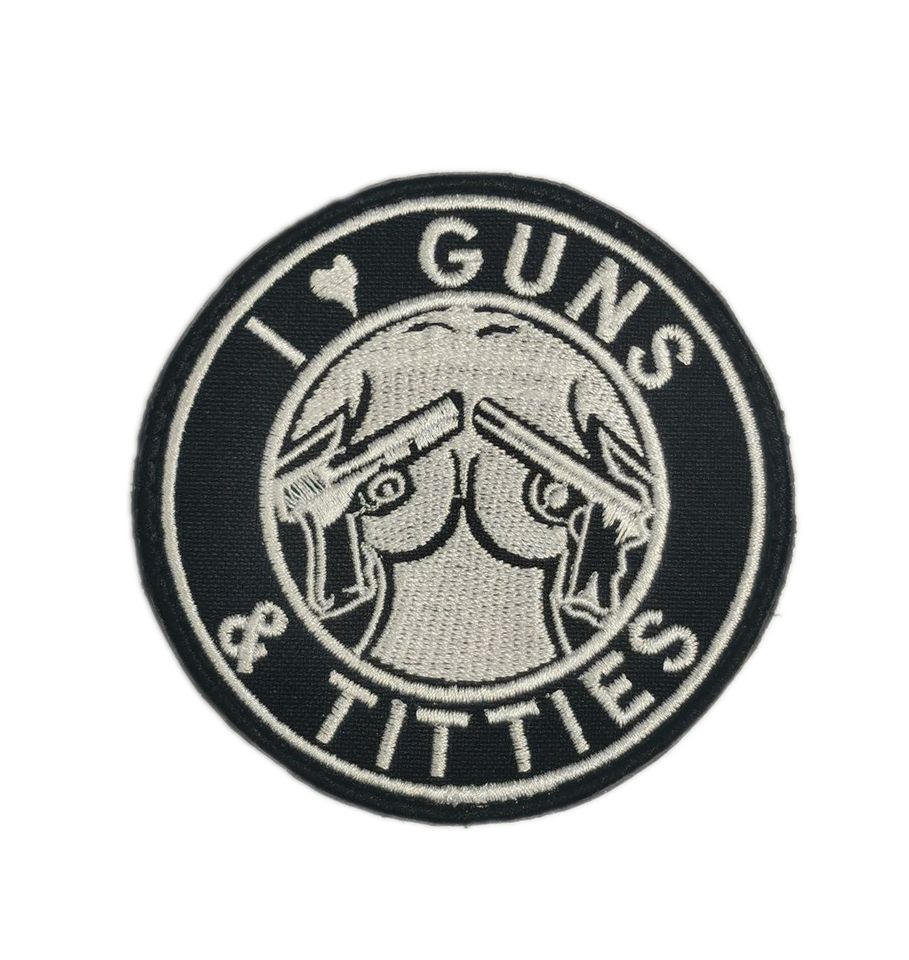 Патч i love guns & tittles (черный)