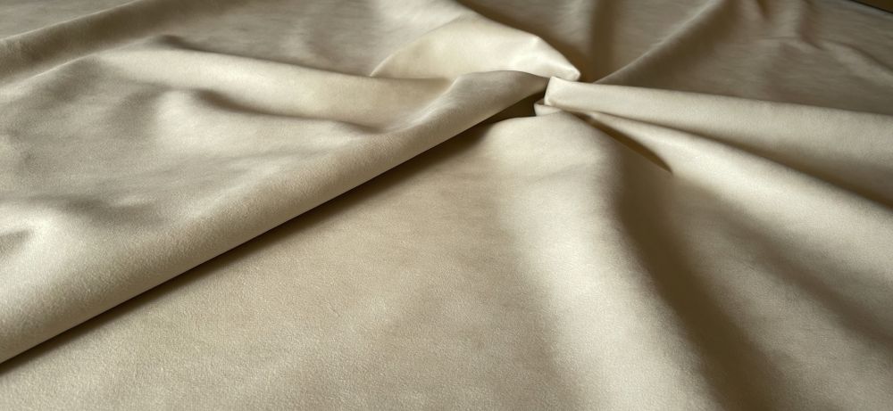 Велюр Престиж 02 молоко