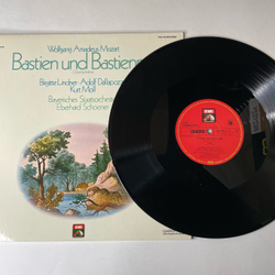 Винтажная виниловая пластинка LP Wolfgang Amadeus Mozart Моцарт Опера Bastien Und Bastienne Бастьен и Бастьенна (Германия 1976) Quadraphonic