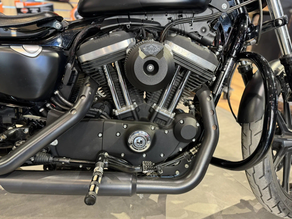 Harley-Davidson Sportster 883