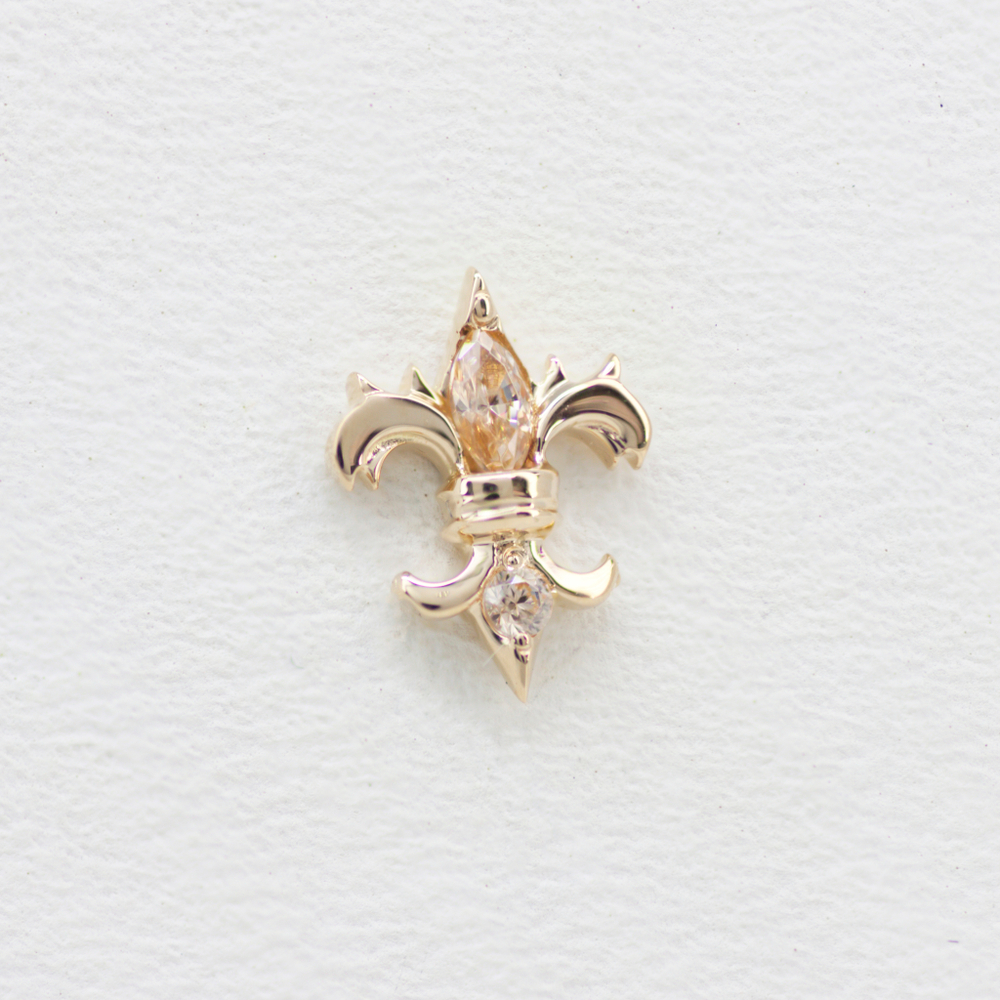 Fleur-de-Auris tops with colored gems