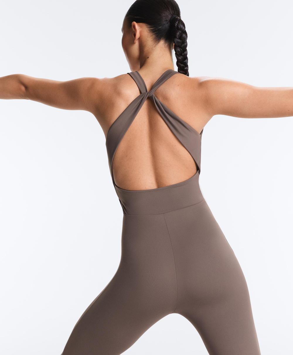 Oysho Длинный комбинезон Comfortlux Flare с перекрестными деталями, серо-коричневый