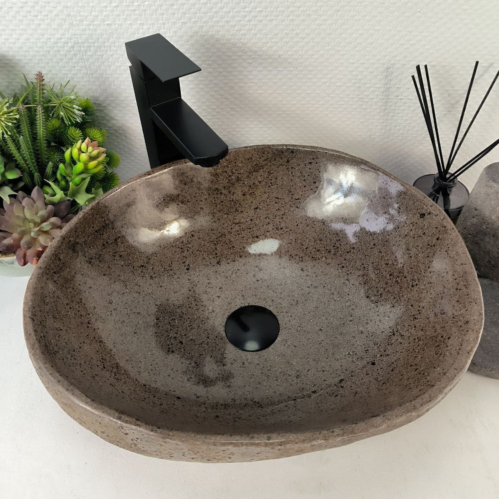 Раковина из речного камня RS-65209 45*39*15 0861