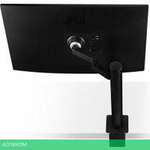 Монитор LG UltraFine 32UN880K-B