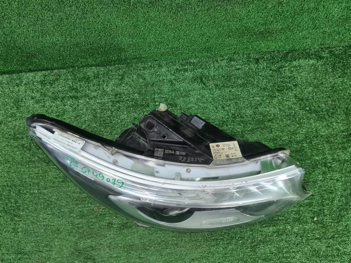 Фара правая Mercedes V w447 (2014-н.в.) LED