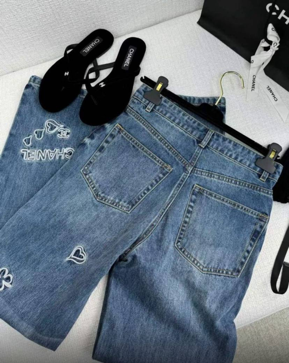 Джинсы CHANEL