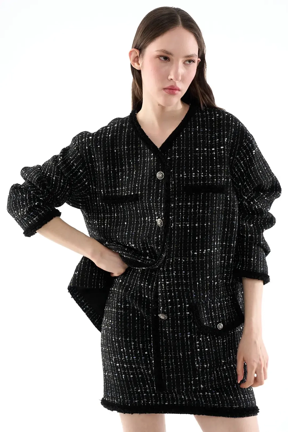 Прямая юбка-мини черная