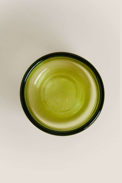 ZARA HOME СТЕКЛЯННАЯ ПИАЛА С КОНТРАСТНЫМИ ДЕТАЛЯМИ ПО КРАЯМ, ЗЕЛЕНЫЙ