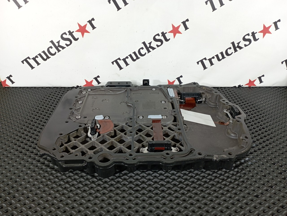 Блок управления АКПП ZF12TX2621 2023г.