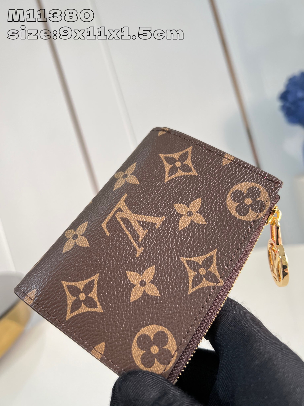 Louis Vuitton Lisa Wallet