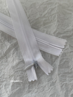 Молния потайная неразъемная белая