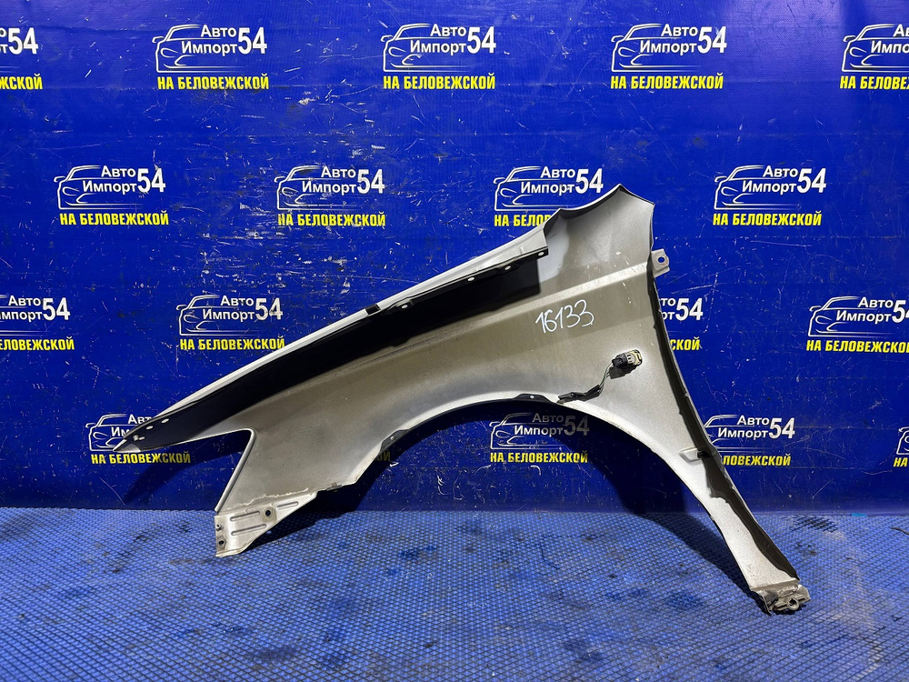 Крыло переднее правое TOYOTA VISTA 1998-2003