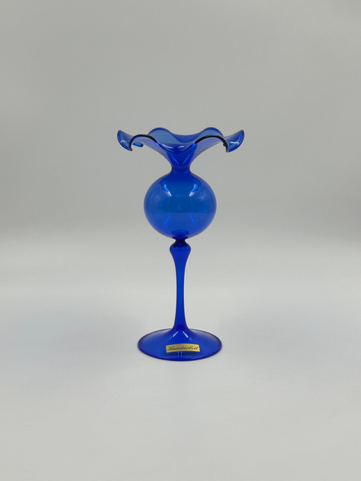 Ваза синяя, Лауша