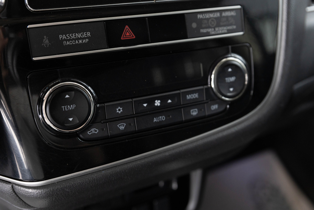 Mitsubishi Outlander, 2018 год