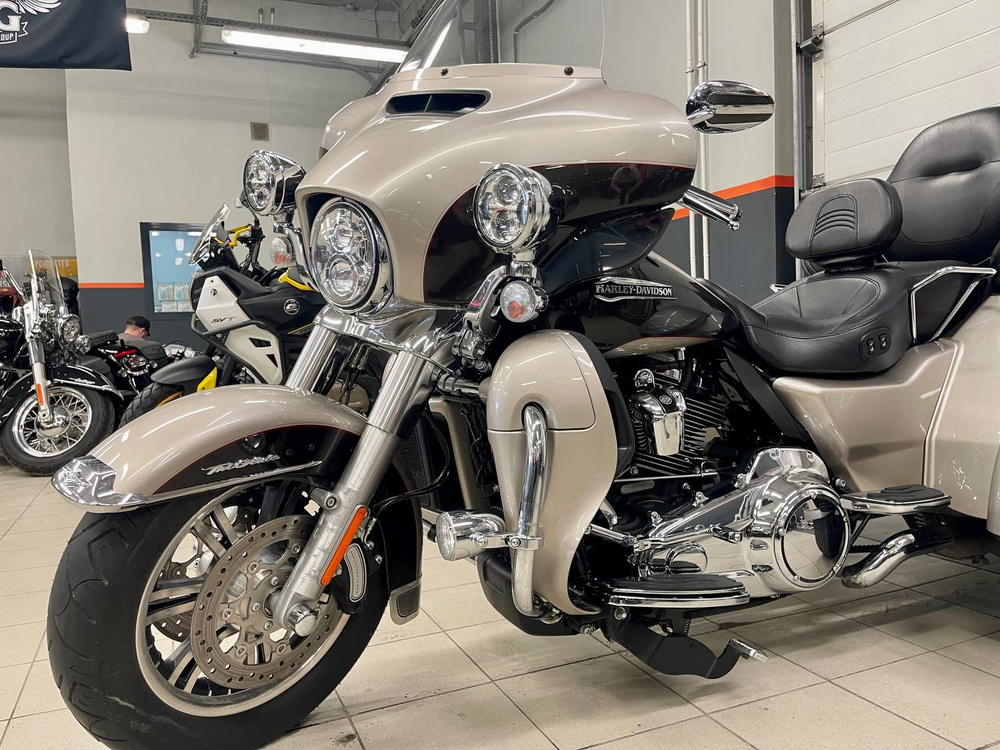 Harley-Davidson Tri Glide Ultra (Trike), 2017