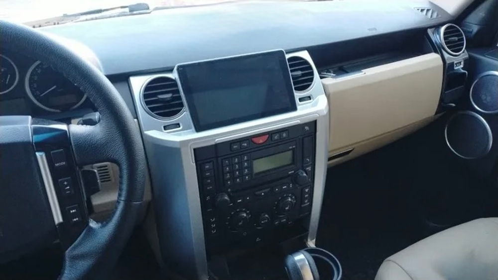 Магнитола для Land Rover Discovery 3 2005-2009 (прямые углы) - Teyes CC3-2K-360 на Android 10, 2K QLED, 6/128Гб, CarPlay, 4G SIM-слот, 4 камеры в комплекте