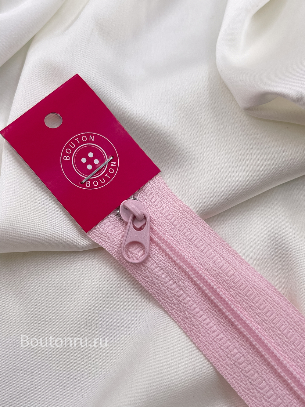 Молния нежно-розовая