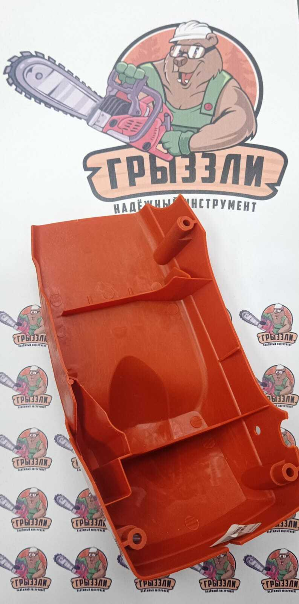 Крышка воздушного фильтра HUS-137,142