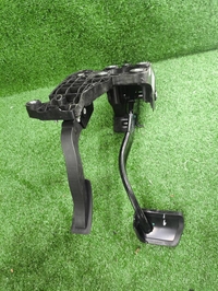 Педаль Omoda C5 (2022-н.в.)