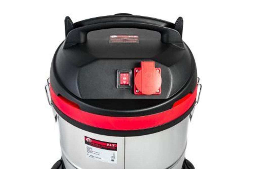 Пылесос PIT PVC20-C МАСТЕР (1,5кВт,3 м шланг,пыль.сбор 20л,нерж.к-с,бум.мешок, 2кВт подключаемый инстр)