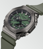 Мужские наручные часы Casio G-Shock GM-2100B-3A