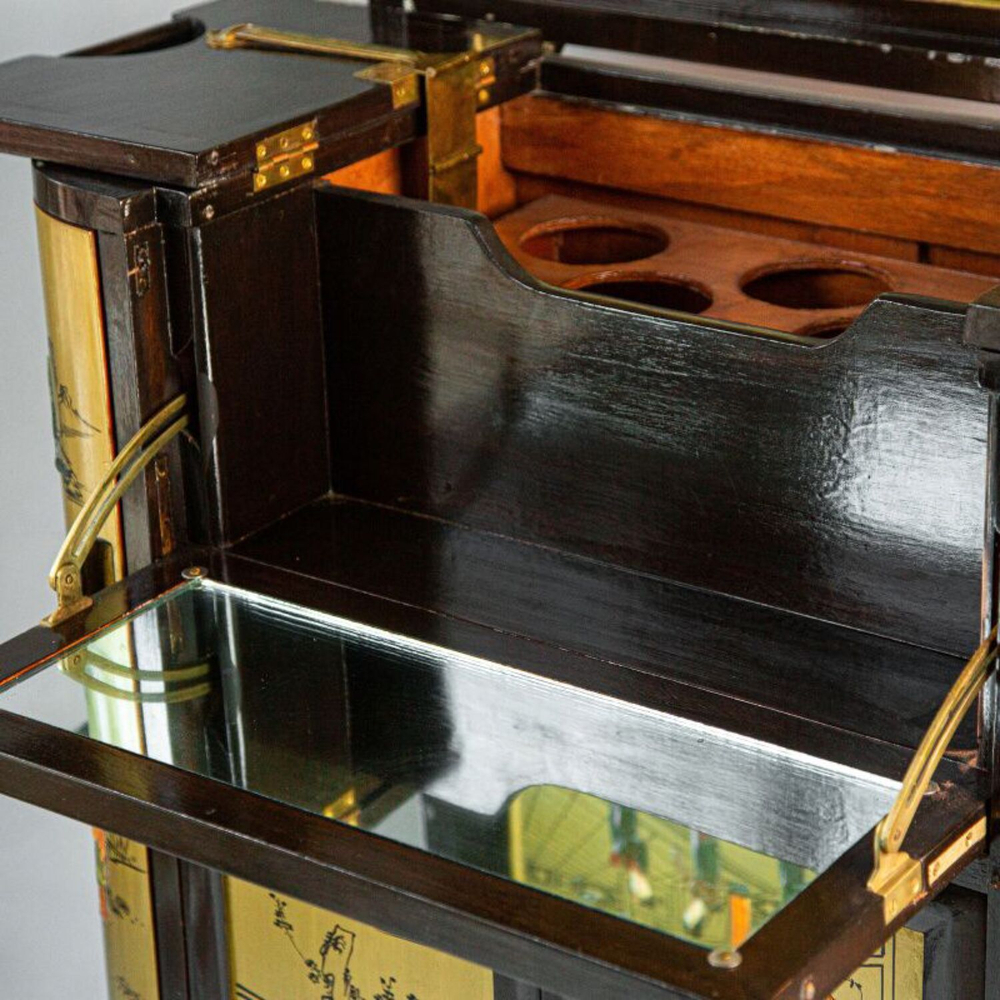 Бар в стиле шинуазри