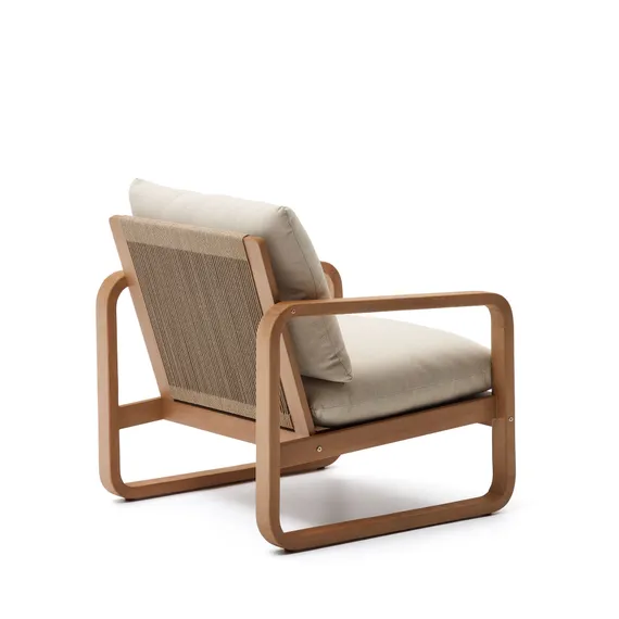 Уличное кресло Sacaleta из массива эвкалипта