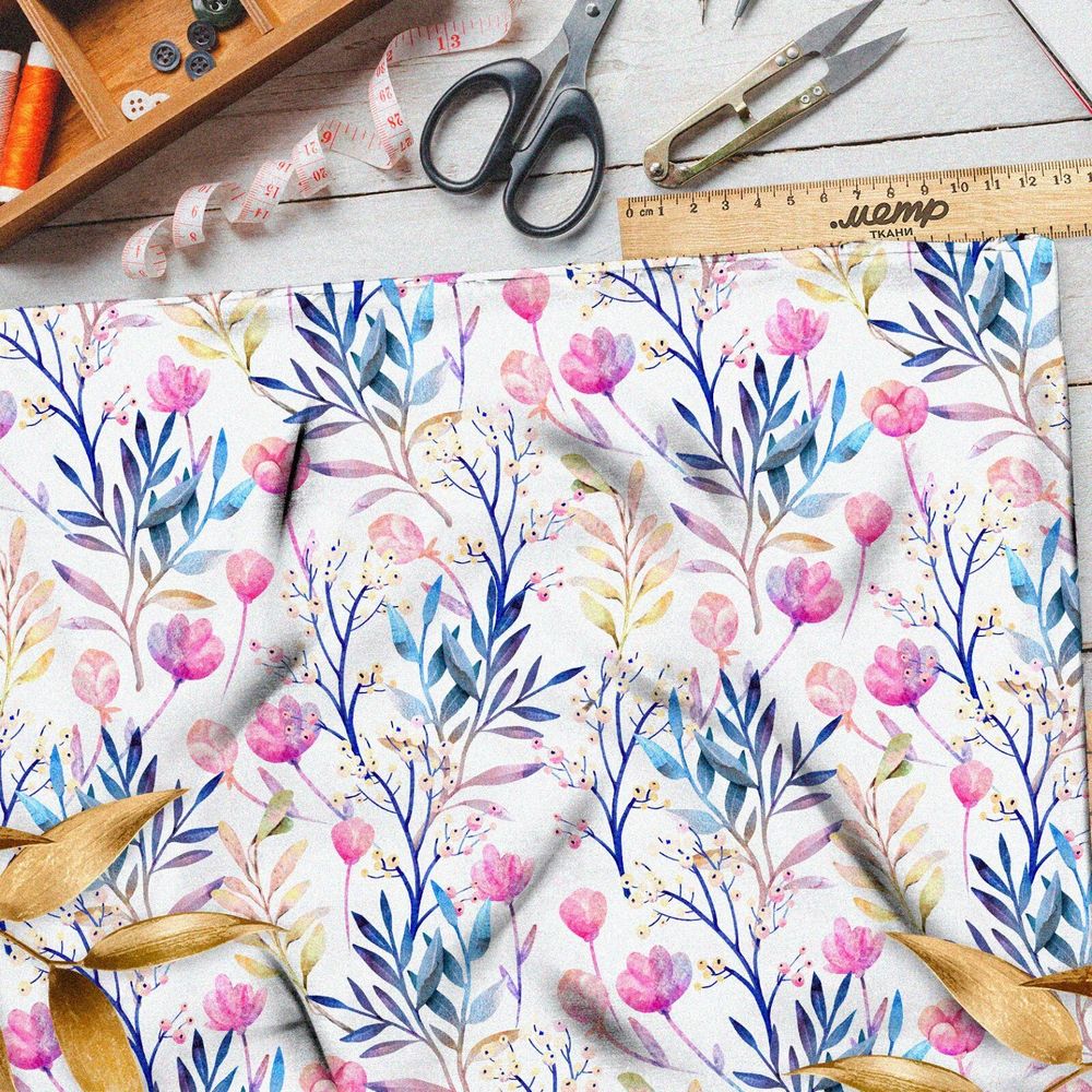 Ткань бифлекс розовые цветы с листьями