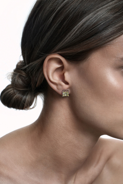 Серьги пусеты Square Light Yellow