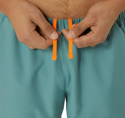 Мужские теннисные шорты Asics Court 7in - зеленый