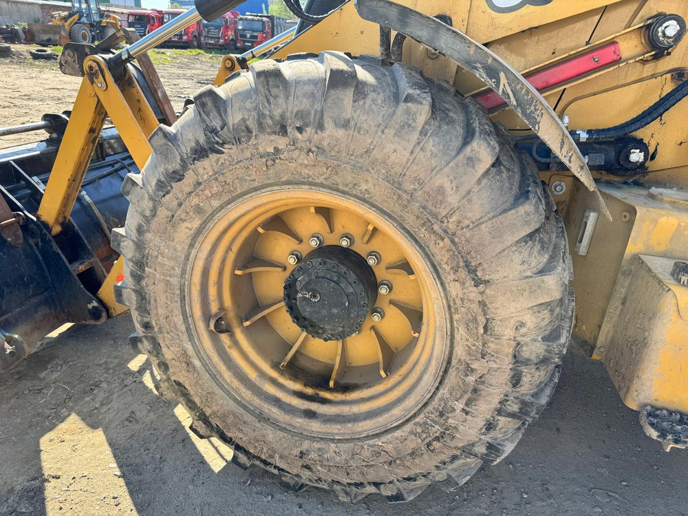 SHANMON S* Экскаватор-погрузчик S900 (Дизельный, 4,8 л, 102 л.с., АТ)