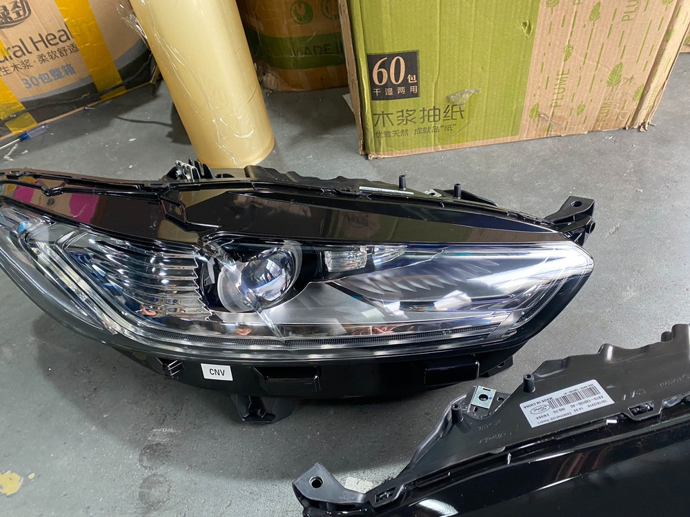 Блоки передних LED фар Ford Mondeo 2013-2016 оригинал