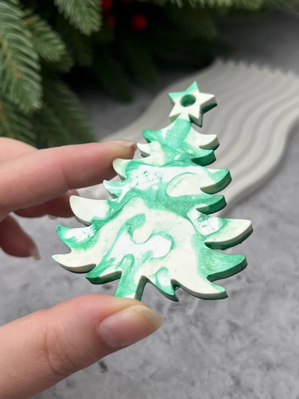 Новогодняя елочная игрушка Елка