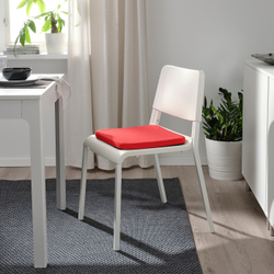 IKEA STAGGSTARR  (ИКЕА СТАГГСТАРР)  -  Подушка для стула, красная, 36x36x2,5 см