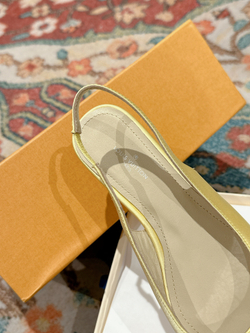 Louis Vuitton Met Slingback Ballerina