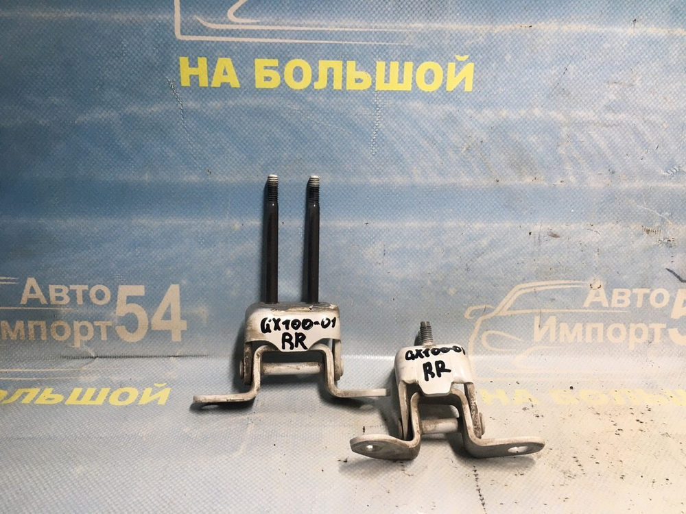 Петля двери задней правой TOYOTA MARK 2 1999