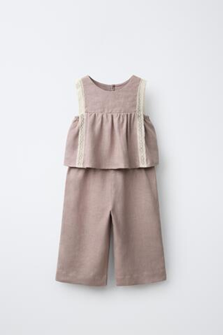 ZARA ЛЬНЯНОЙ КОМБИНЕЗОН С КРУЖЕВОМ, СЕРО-ЛИЛОВЫЙ