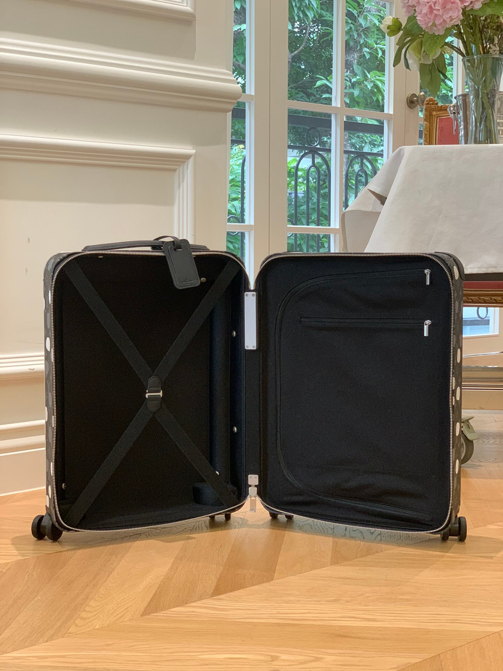Louis Vuitton Horizon 55 Suitcase