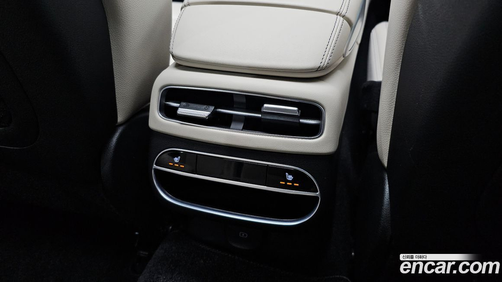 Genesis GV70 2.5T Бензин AWD (05.2022)